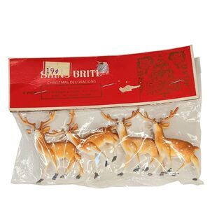Vintage Christmas Shiny Bright Plastic  Deer In Original Package Set Of 4 New